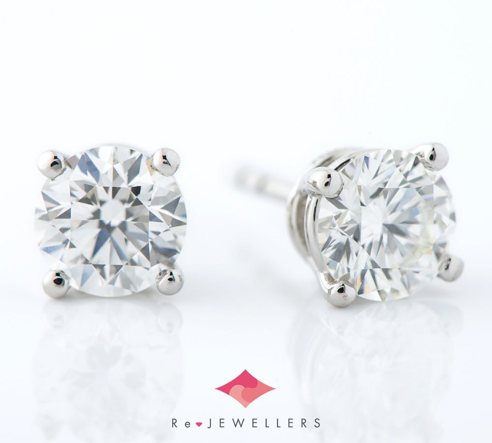 ティファニー スタッド ダイヤモンド1.05/1.04ct プラチナ950 ピアス