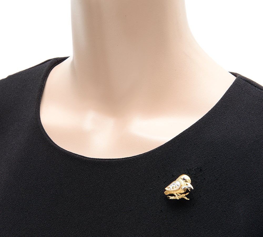 ミキモト ピクウェ 鳥モチーフ ブルーサファイア0.04ct シェル 18金