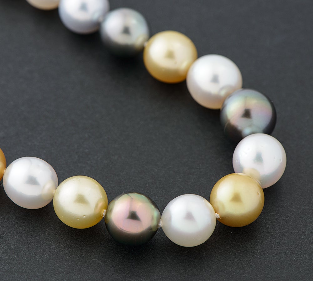 TASAKI（タサキ） マルチカラー 9.0-11.3mm 南洋真珠 ネックレス【中古